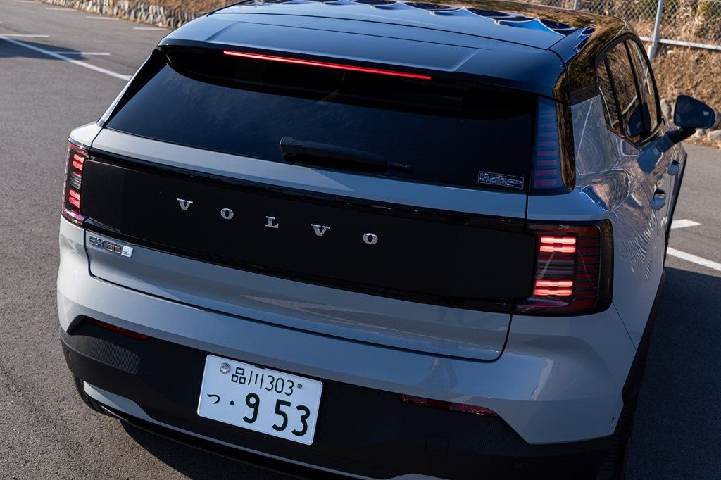 ボルボ「EX30 Cross Country」（写真：三木 宏章）