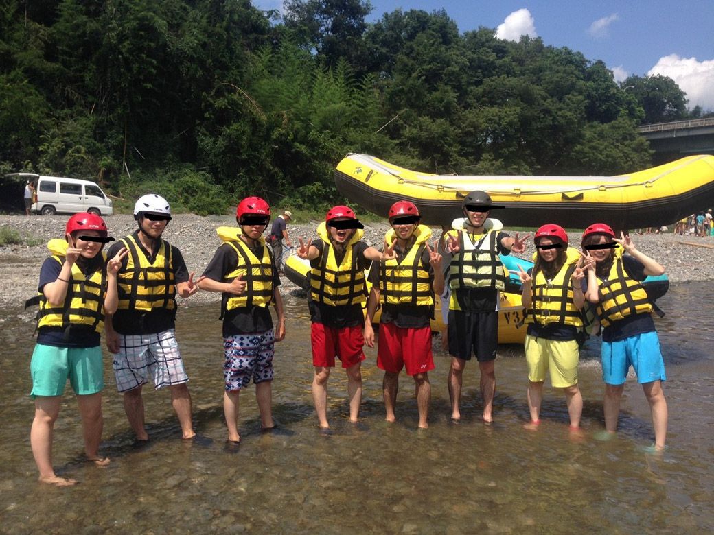 参加者8名の内、なんと6名がYONEXあるいはMIZUNOのパンツを着用していた（筆者撮影）