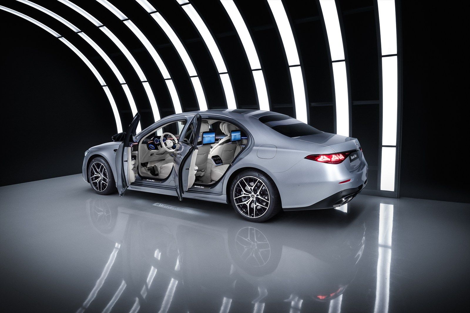 新型Sクラス（W223型）（写真：Mercedes-Benz）