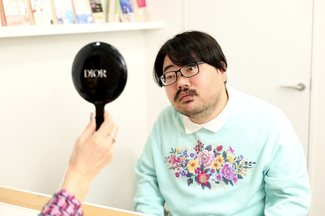 どの角度がかっこよく見えるか（撮影：尾形文繁）