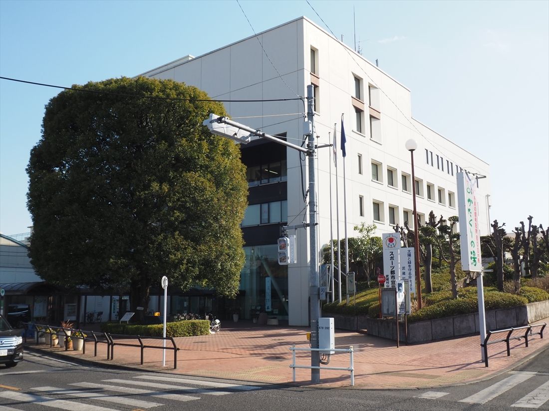 武蔵村山市役所（記者撮影）