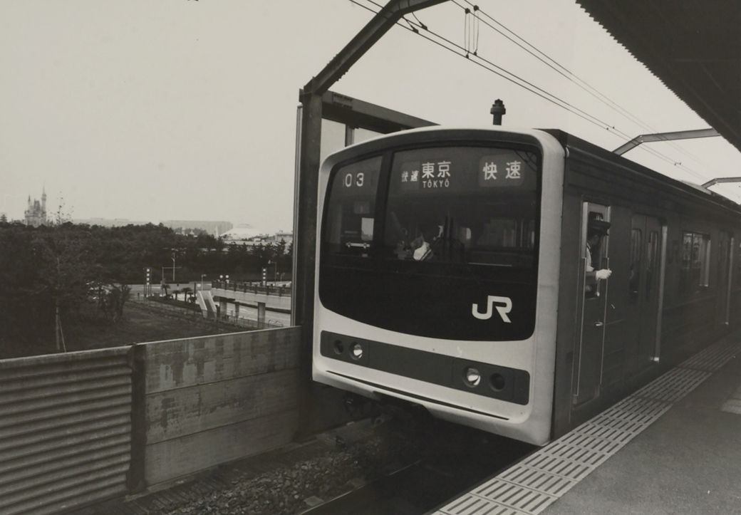 舞浜駅のようす（撮影：1990年7月12日、梅谷秀司）