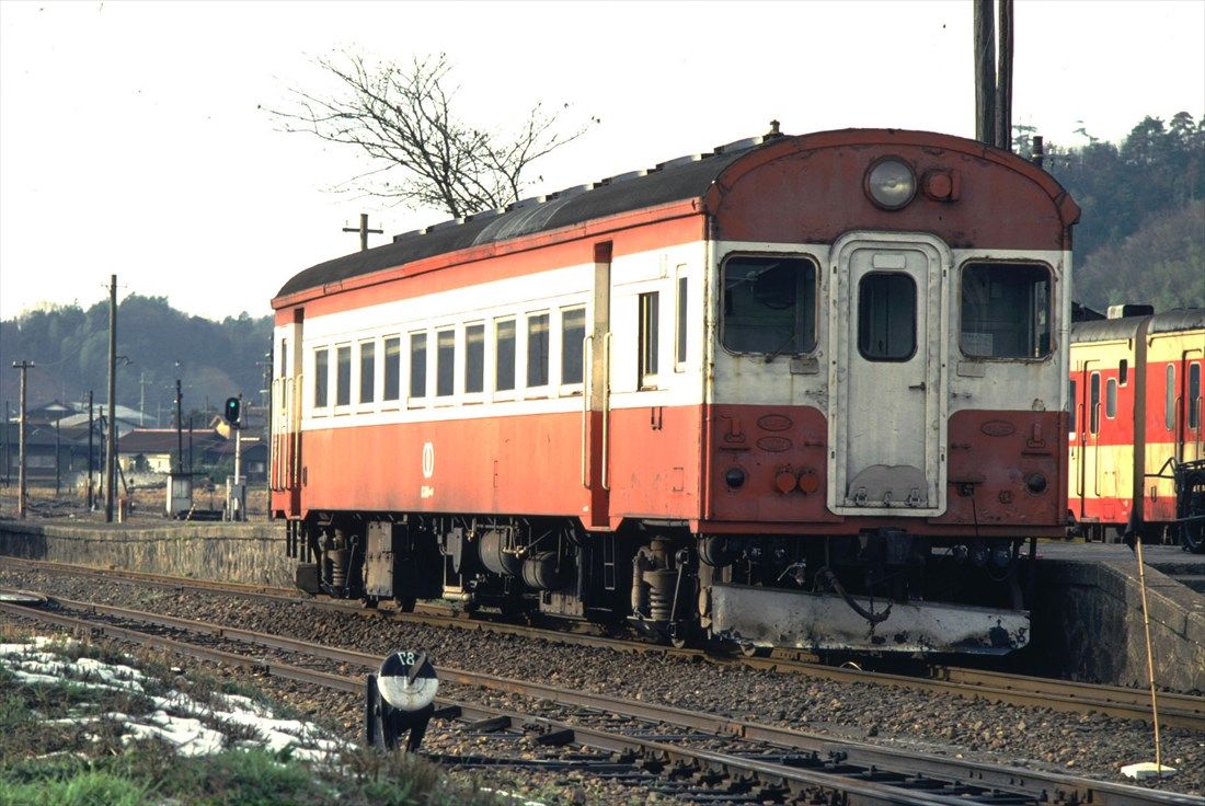 加悦鉄道のキハ08は元国鉄の客車改造気動車。同鉄道の晩年まで活躍した（撮影：南正時）