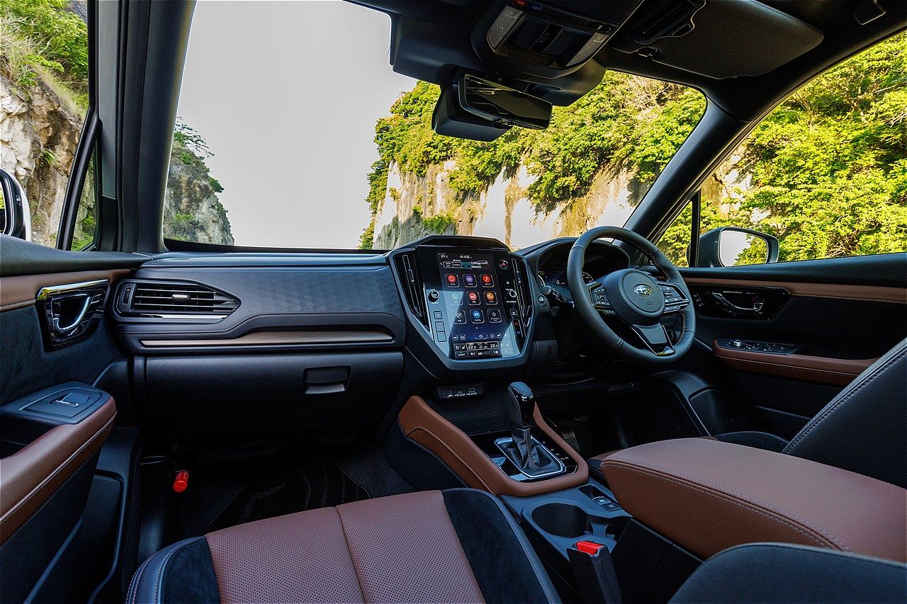 スバル新型「フォレスター Premium EX」（写真：スバル）