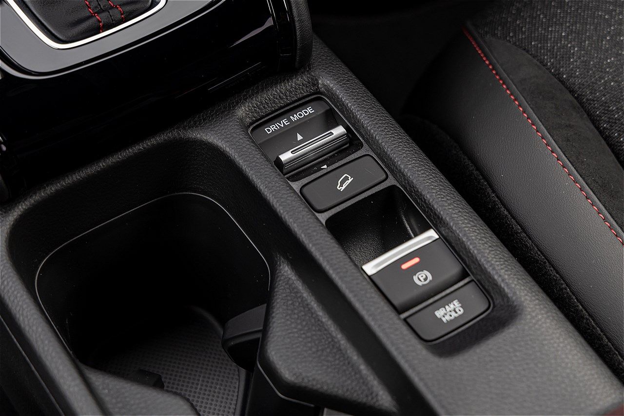 新グレード追加、ホンダ「ヴェゼル e:HEV RS」（写真：三木 宏章）