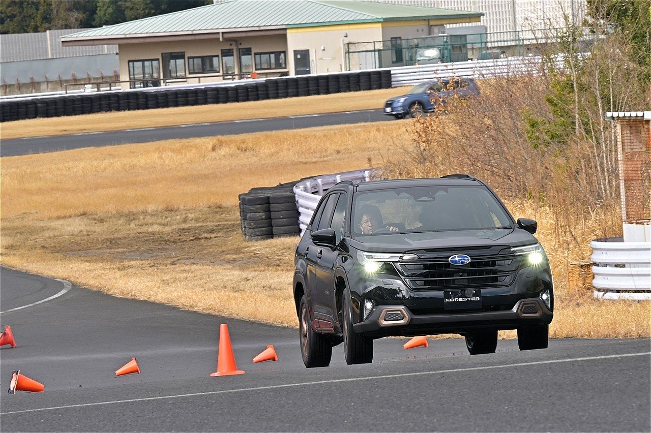 SUBARUの新型「フォレスター・プロトタイプ」（写真：SUBARU）