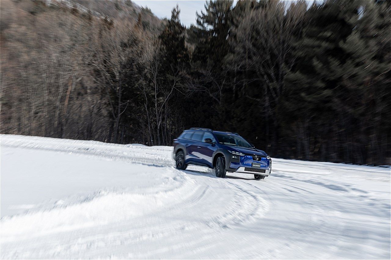 2026年4月上旬に正式発表予定、スバル新型BEV「トレイルシーカー」のプロトタイプ（写真：三木 宏章）
