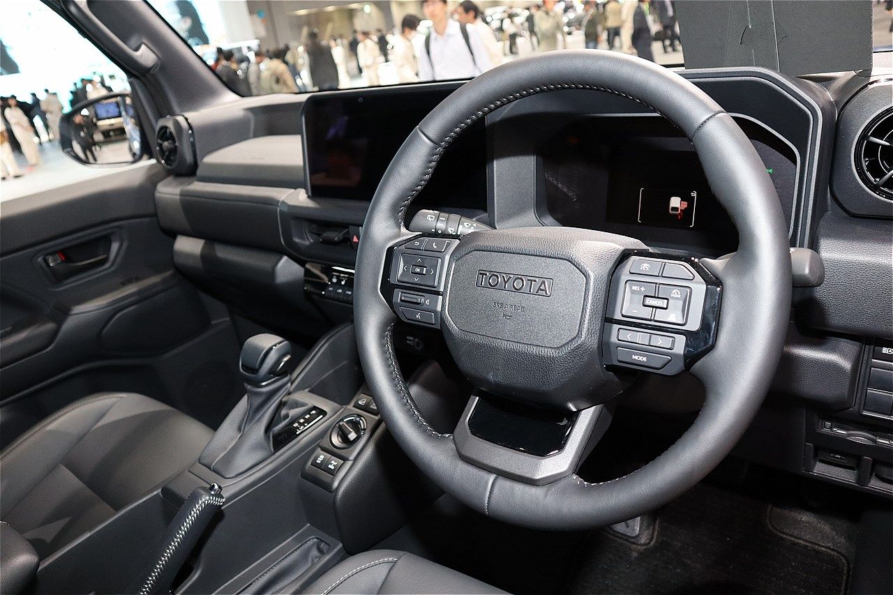 ジャパンモビリティショー2025に展示されていたトヨタ「ランドクルーザーFJ」（筆者撮影）