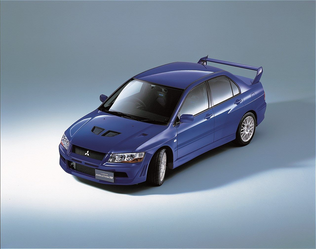 三菱「ランサーエボリューションⅦ」（写真：三菱自動車）
