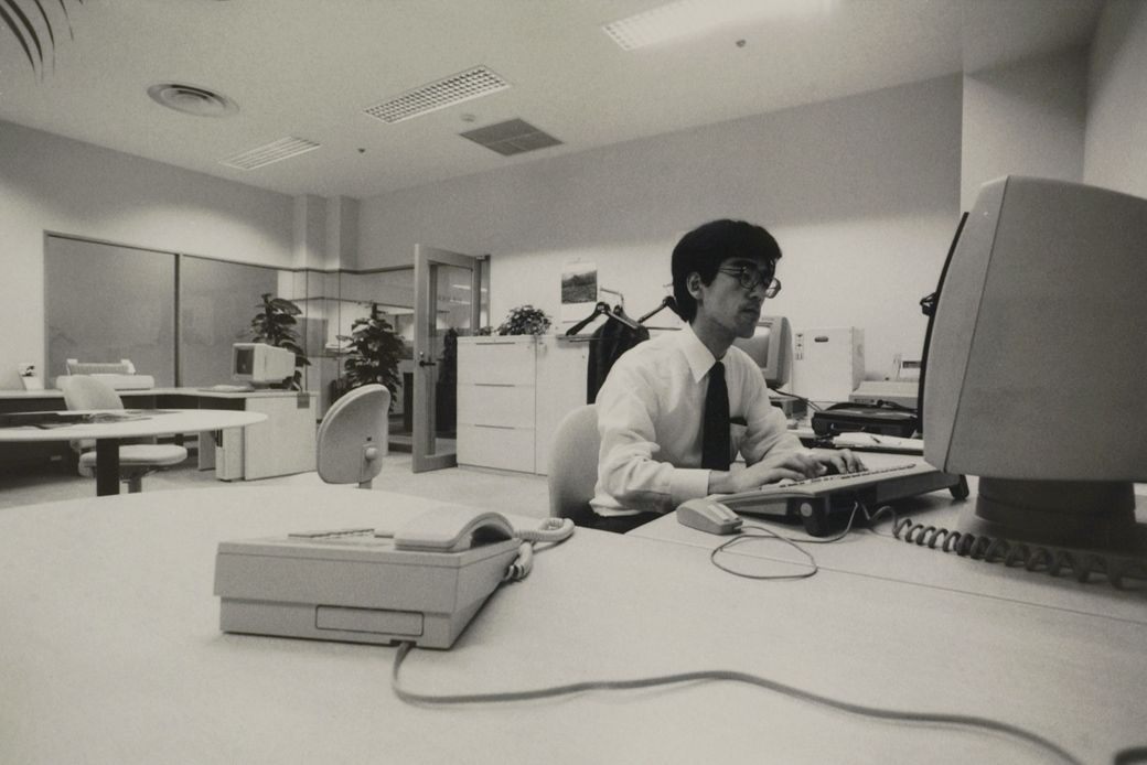 埼玉県”志木サテライト・オフィス”受付（写真：1988年06月10日、高橋孫一郎撮影）