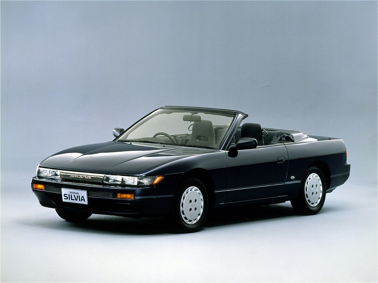日産のS13型シルビア（写真：日産自動車）