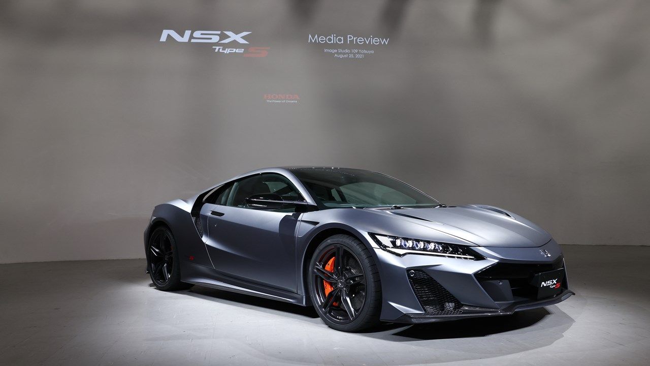 世界限定350台、日本では限定30台で販売されるホンダ「NSX タイプS」（撮影：尾形文繁）