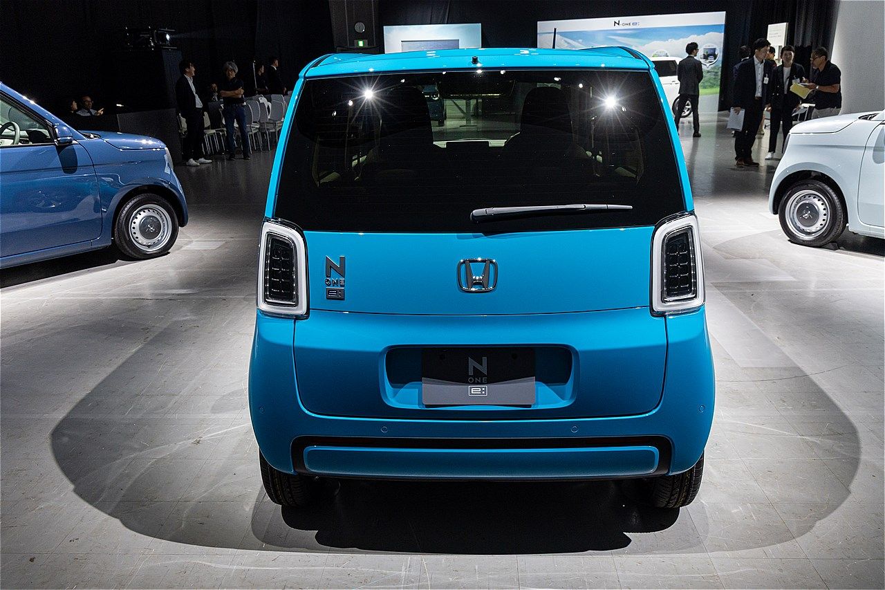 ホンダの新型軽自動車EV「N-ONE e:」（写真：三木 宏章）