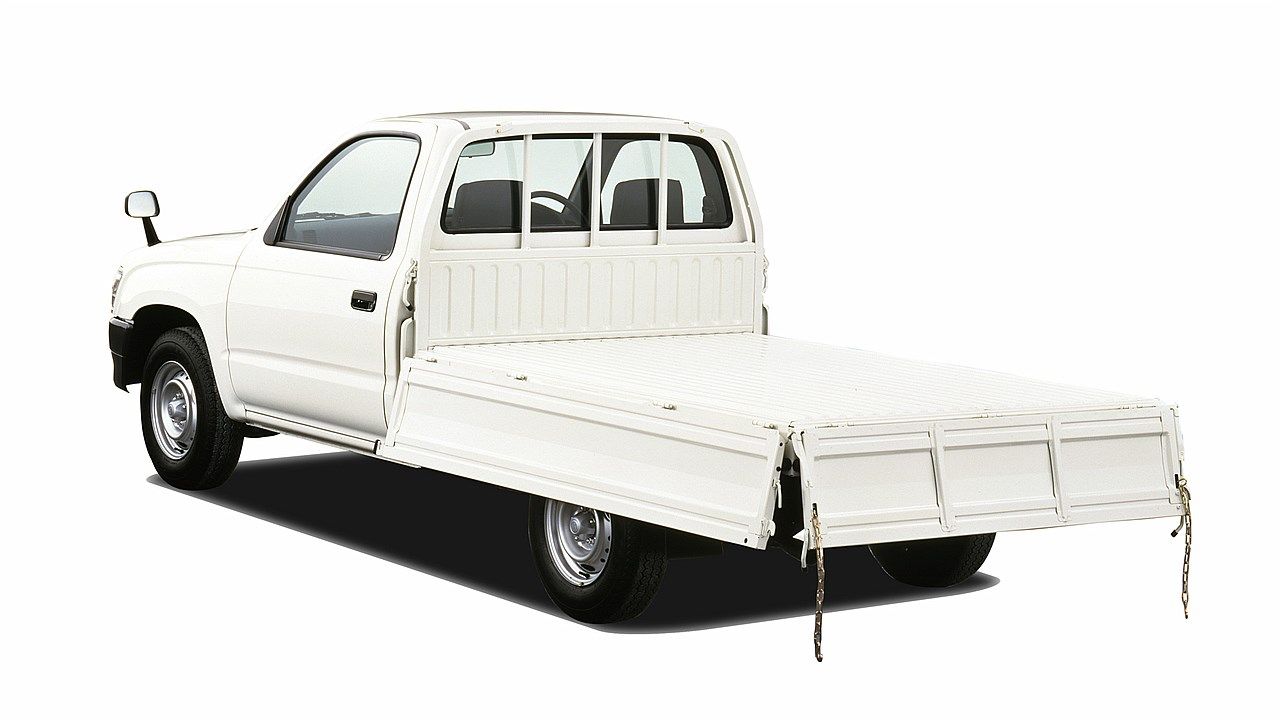 1988年発売の5代目トヨタ「ハイラックス」（写真：トヨタ自動車）