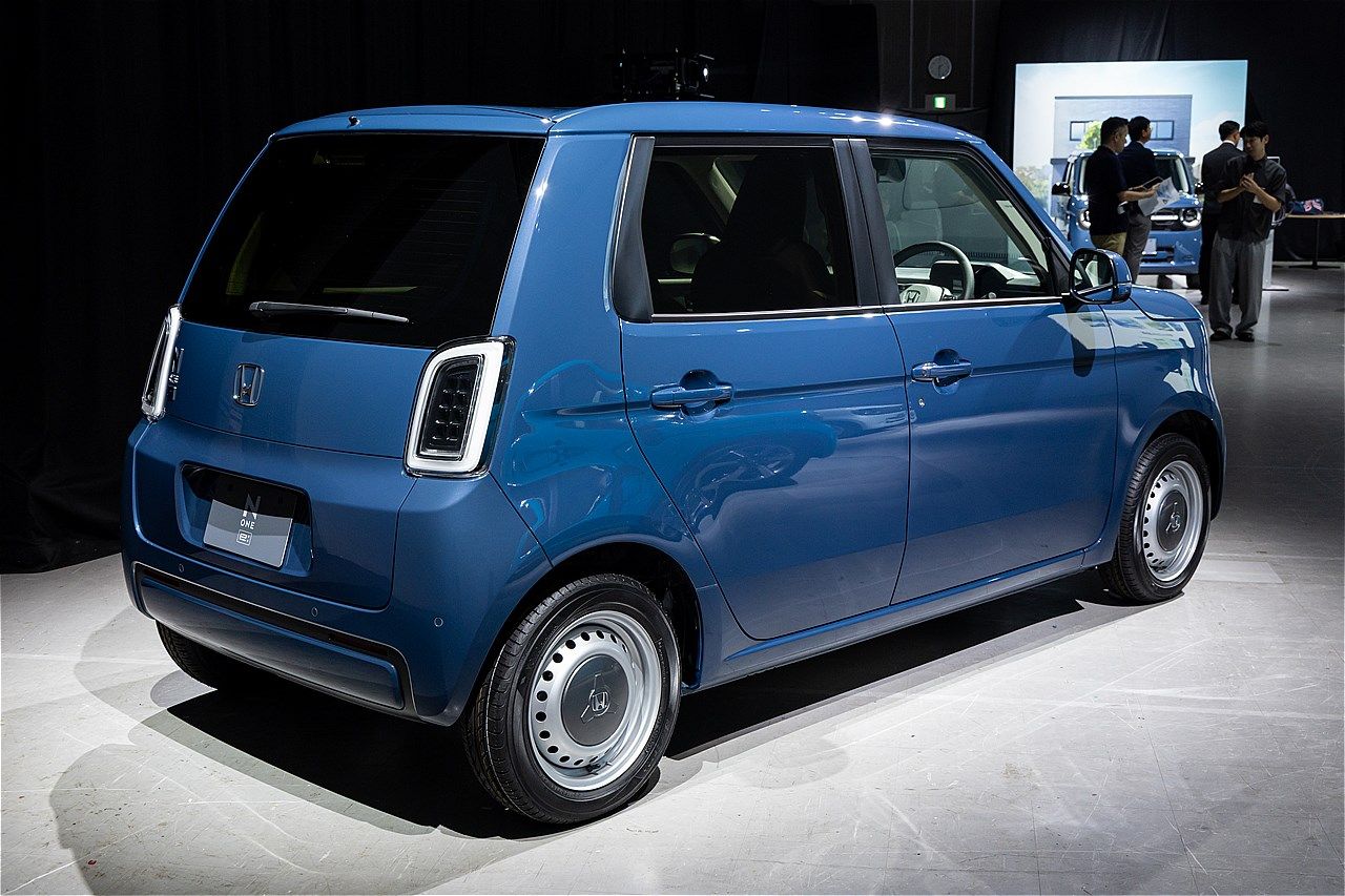 ホンダの新型軽自動車EV「N-ONE e:」（写真：三木 宏章）