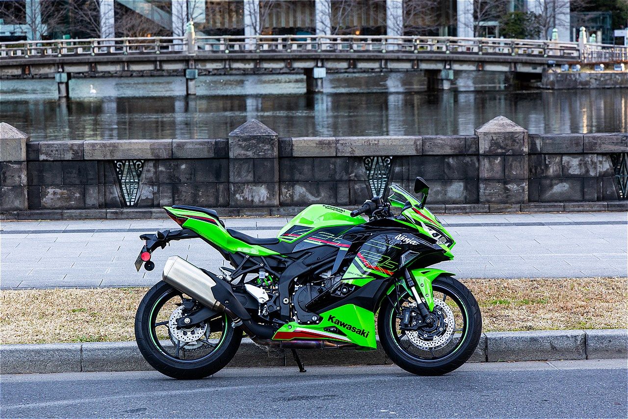 カワサキモータースジャパンのスーパースポーツモデル「Ninja ZX-4RR KRT EDTION」（写真：三木宏章）