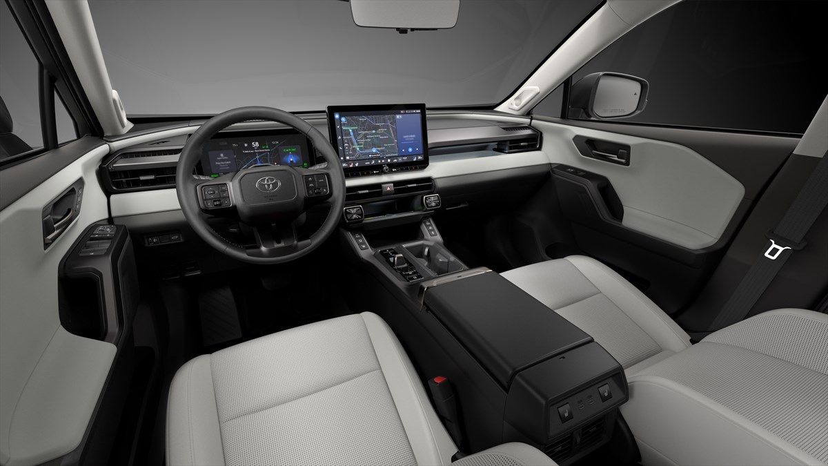 トヨタ RAV4（写真：トヨタ自動車）