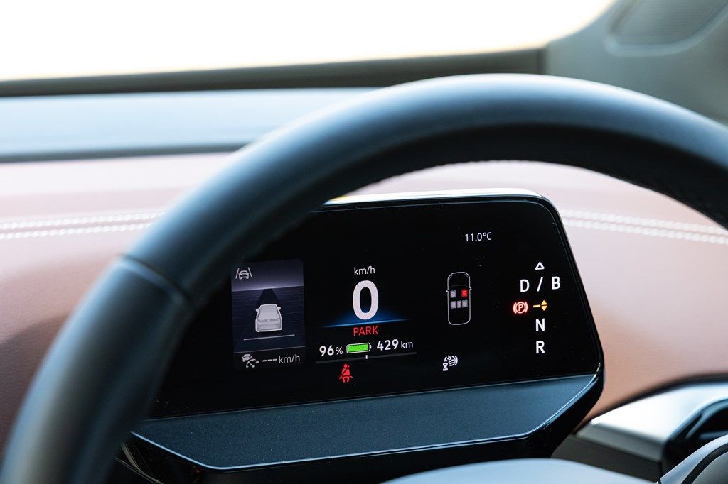 フォルクスワーゲン「ID.4」（写真：三木 宏章）