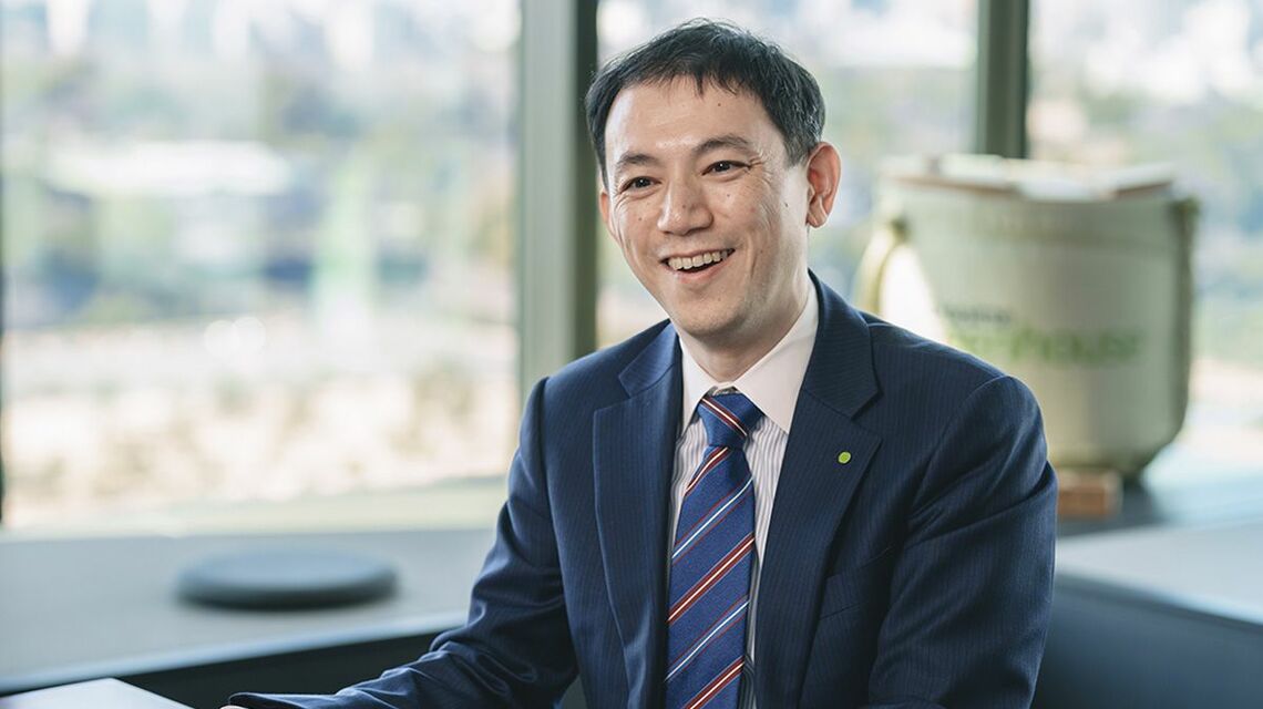 デロイト トーマツ グループ CFOプログラム カントリーリーダー 近藤 泰彦 氏のインタビューの様子