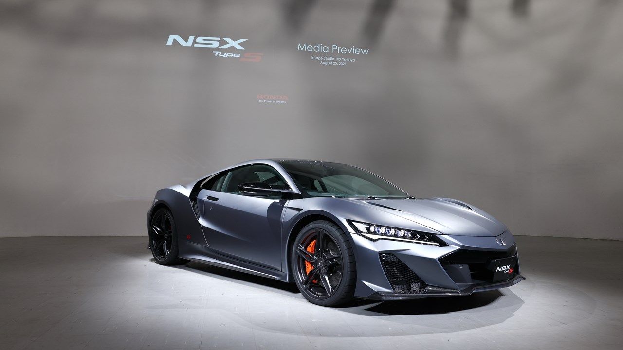 世界限定350台、日本では限定30台で販売されるホンダ「NSX タイプS」（撮影：尾形文繁）