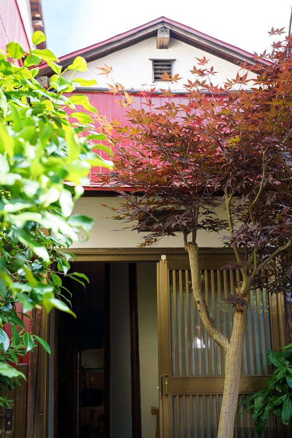 アントンさん改修後の三軒茶屋