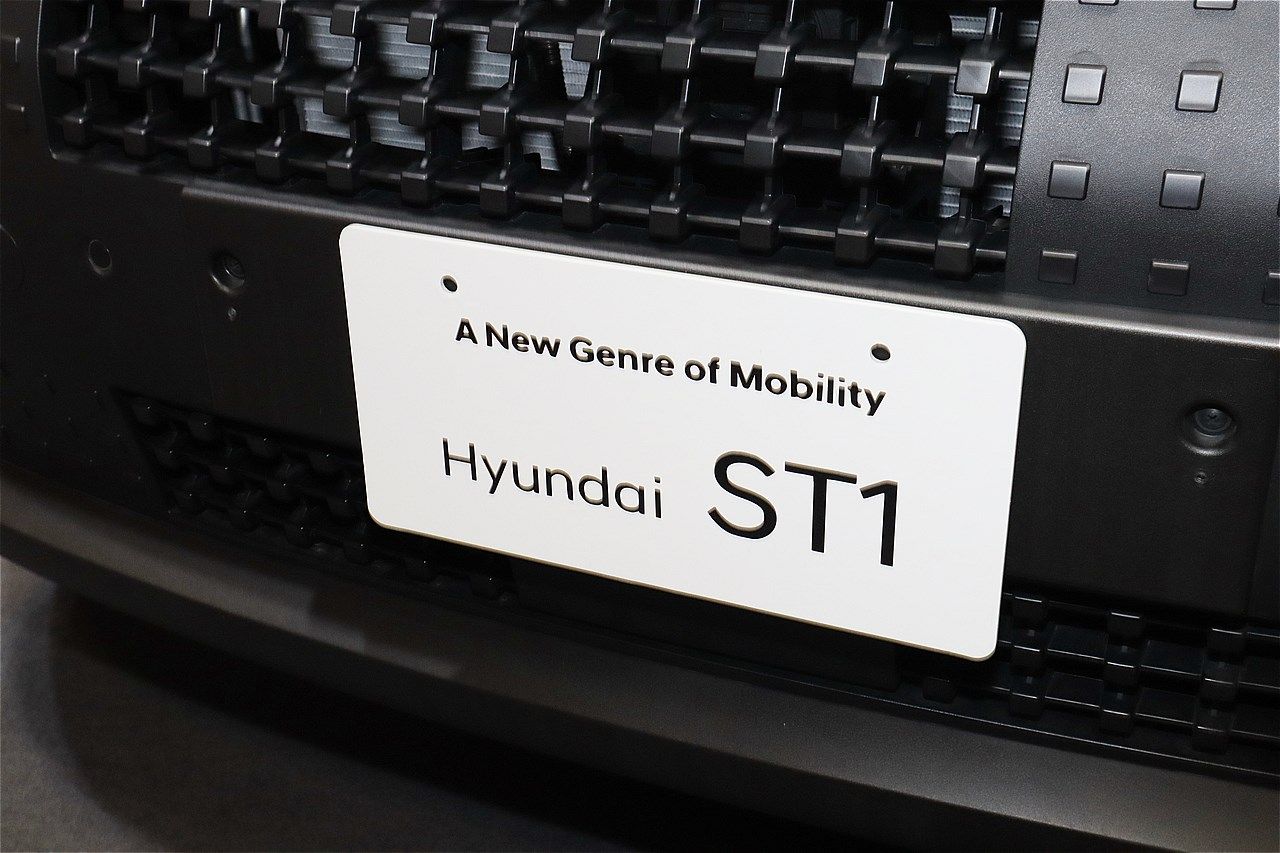 ホワイトハウスが展示していたヒョンデの商用BEV「ST1」（写真：筆者撮影）