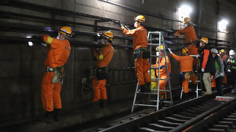 鉄道 現場職員 は30年でこれだけ減っていた 経営 東洋経済オンライン 経済ニュースの新基準