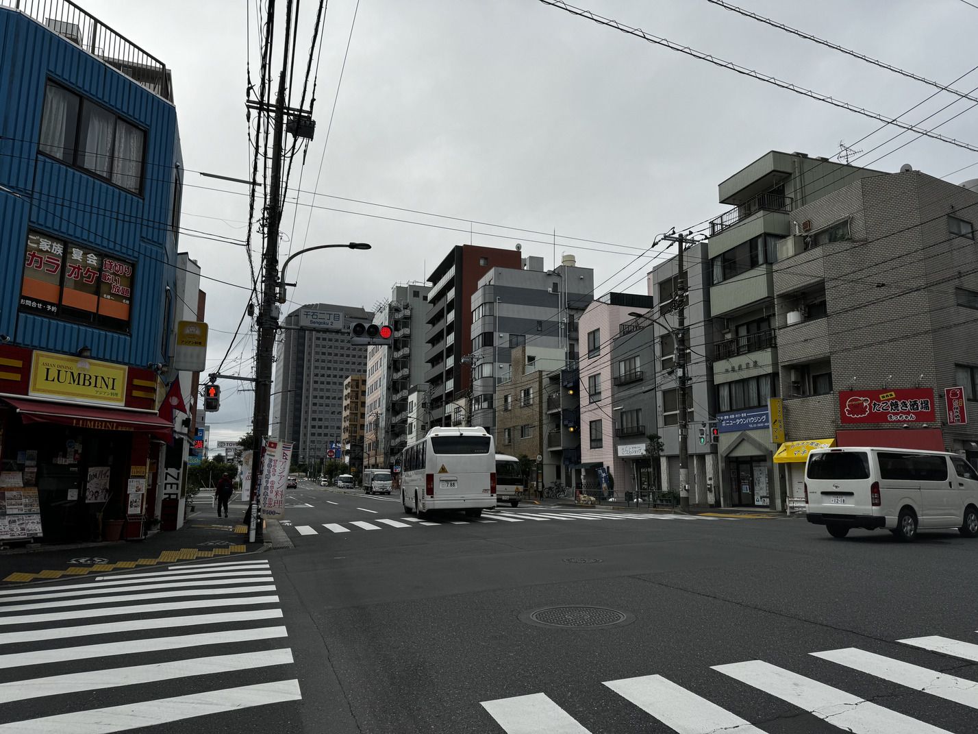 新駅が予定されている江東区・千石の街並み。個人商店が立ち並び、落ち着いた雰囲気（写真：編集部撮影）