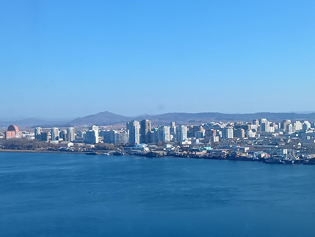 想像以上に栄えていた北朝鮮の街並み（筆者撮影）