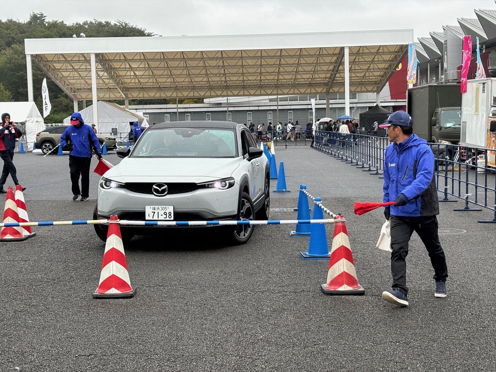 MX-30など最新のマツダ車に「乗れる」体験も（写真：桃田健史）