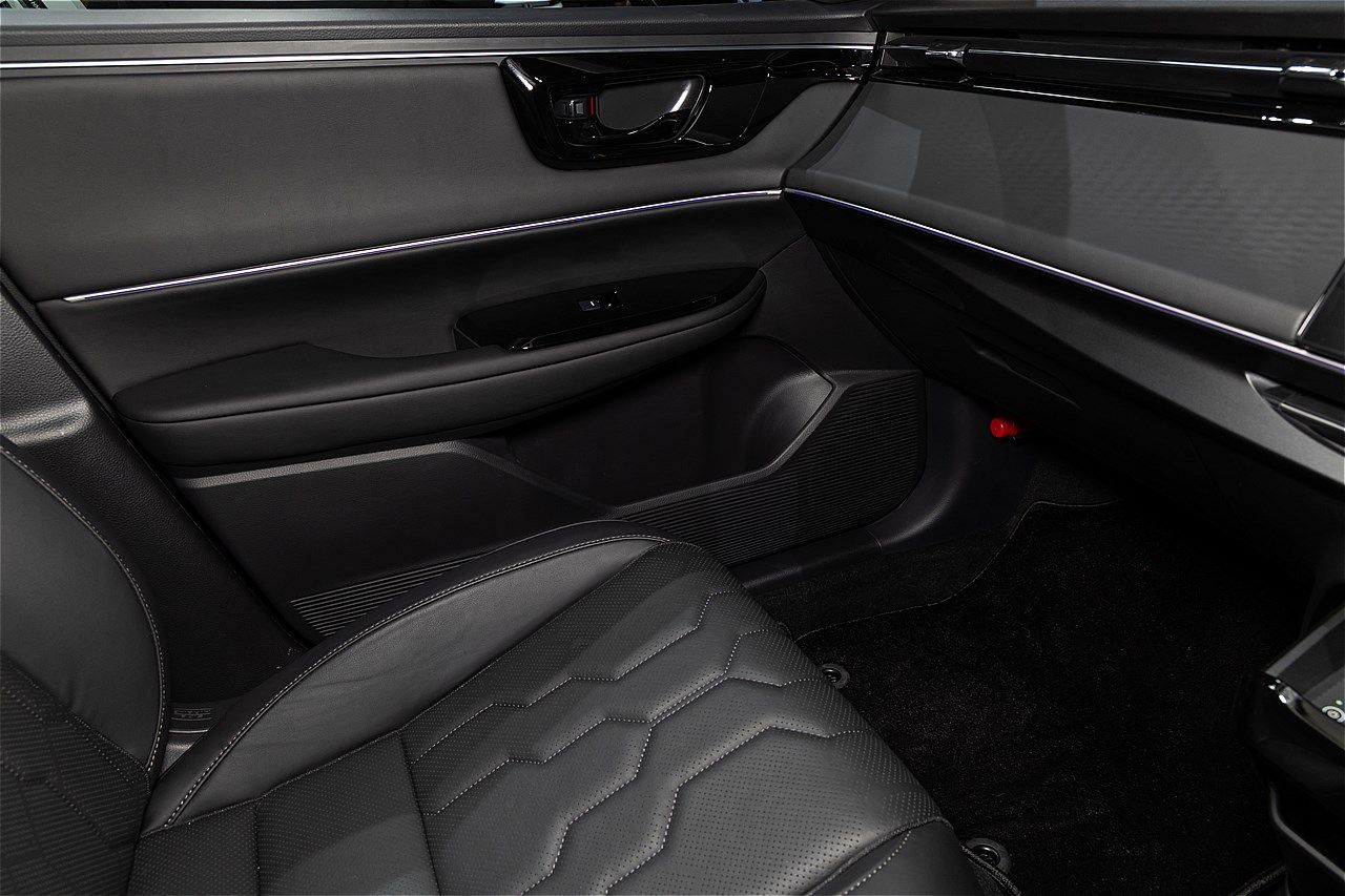 ホンダが2026年春発売を予定している新型BEV「インサイト」（写真：三木 宏章）