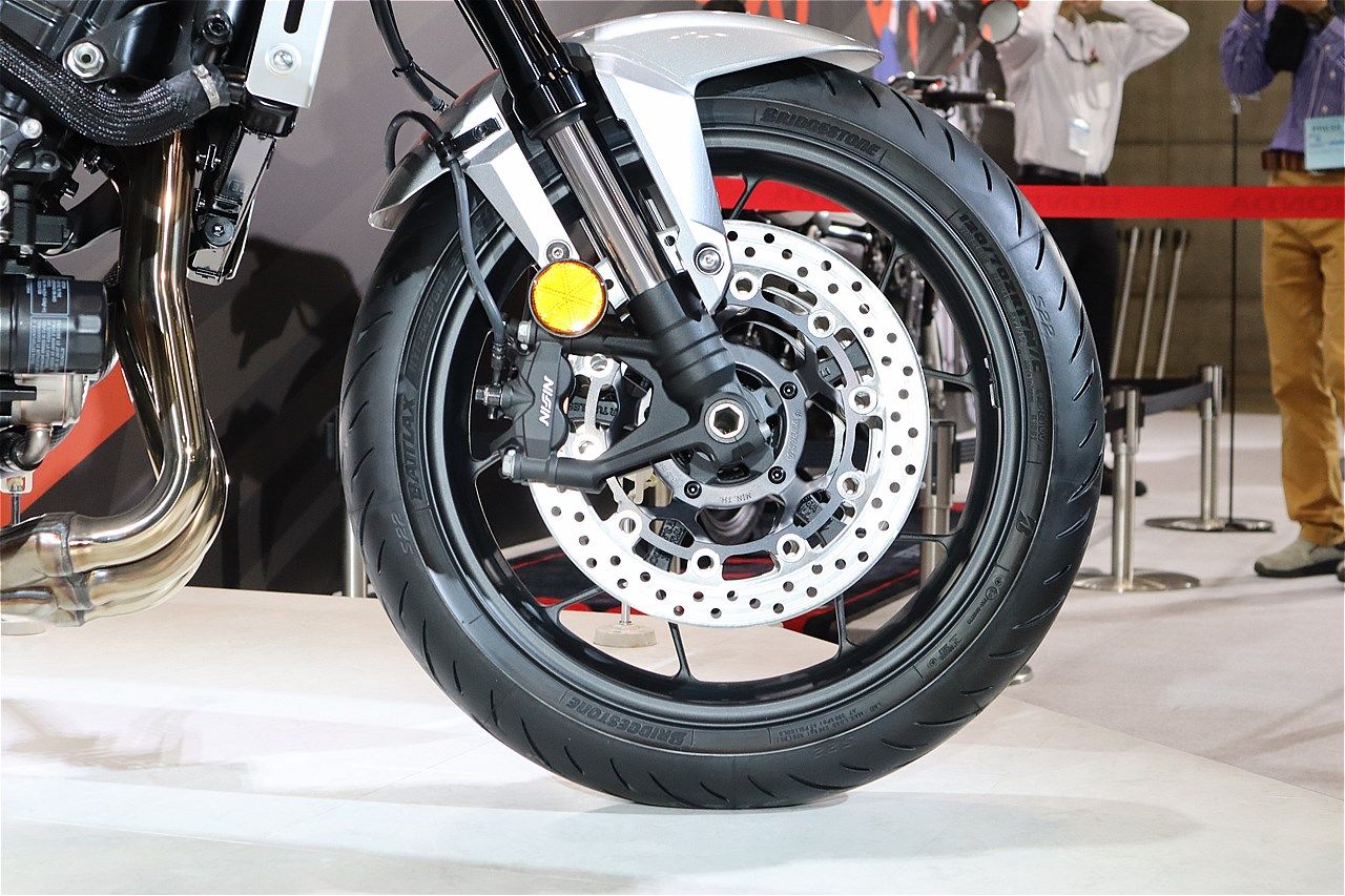 第52回 東京モーターサイクルショーに展示されたホンダ「CB1000Fコンセプト」(筆者撮影）