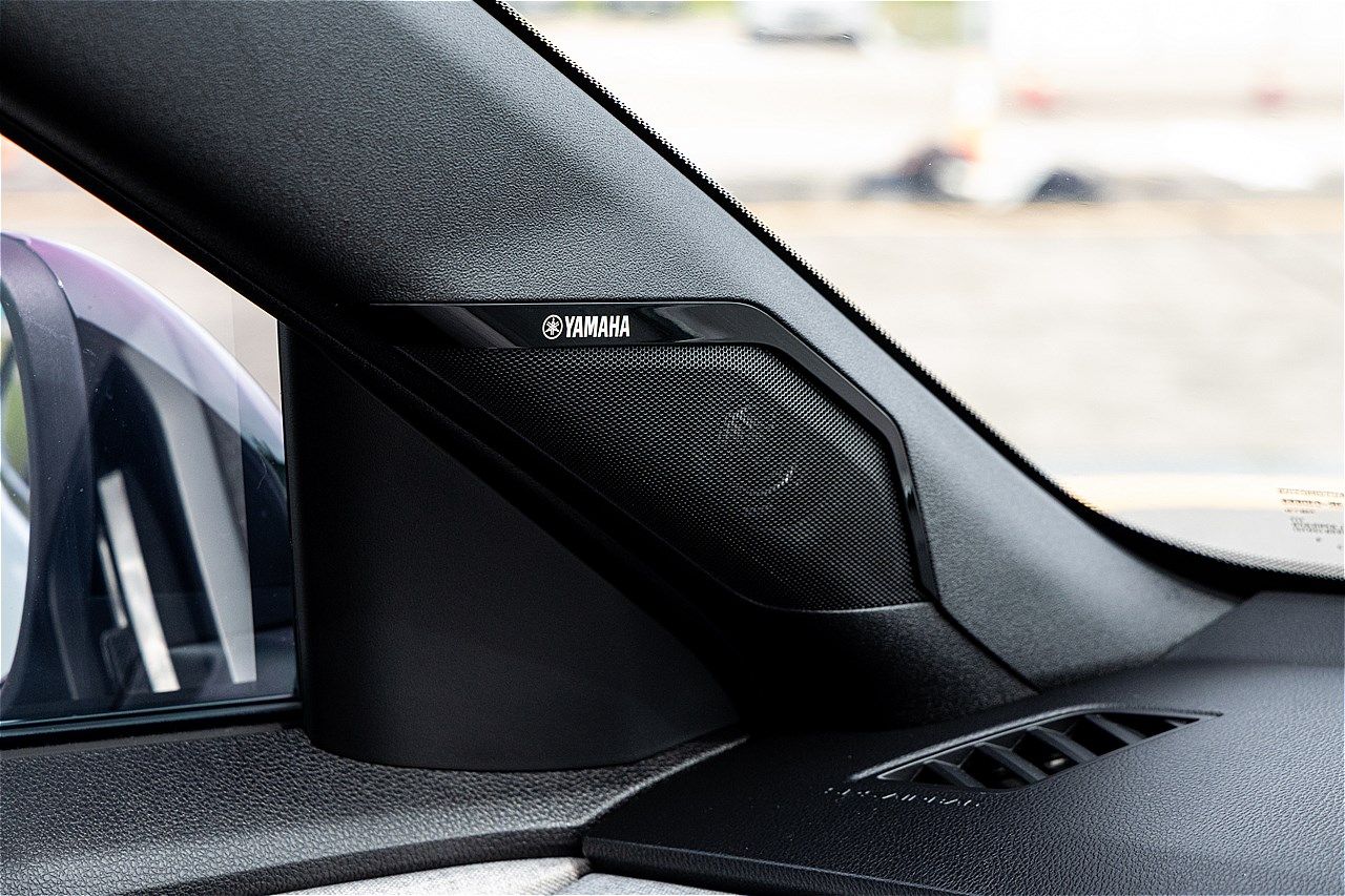 三菱の新型SUV「エクスフォースHEV」（筆者撮影）