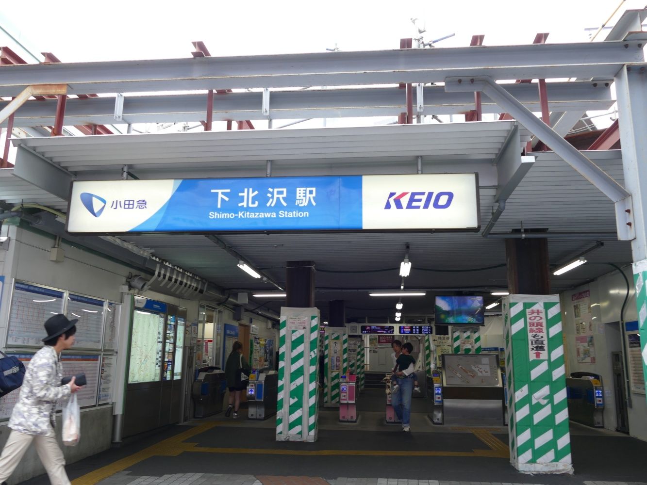 工事中の下北沢駅＝2016年6月（記者撮影）