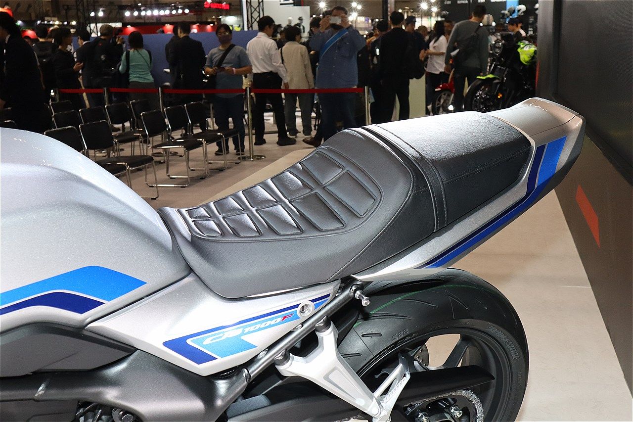 第52回 東京モーターサイクルショーに展示されたホンダ「CB1000Fコンセプト」(筆者撮影）