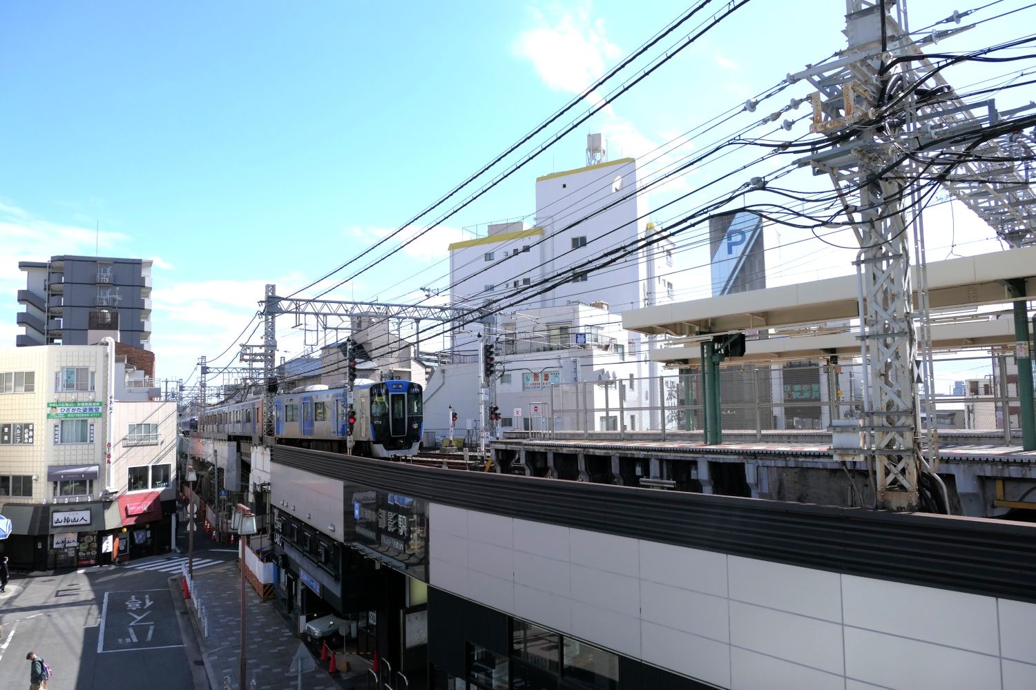 現在の阪神電車御影駅（編集部撮影）