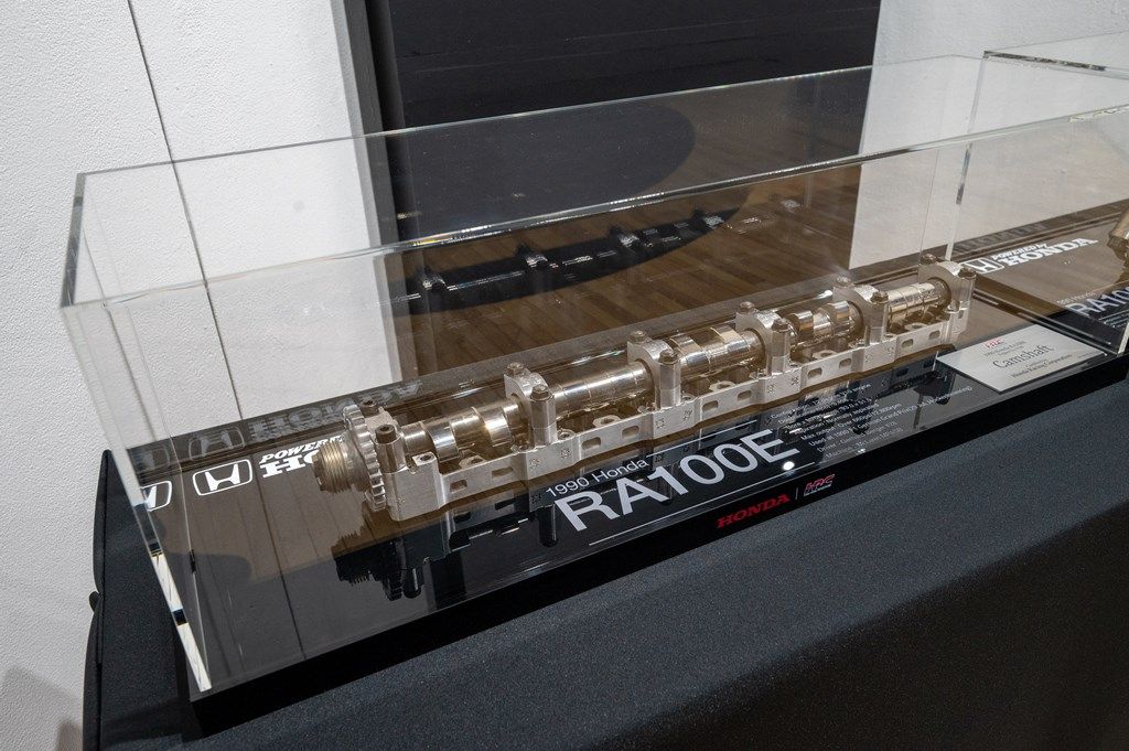 ホンダ・レーシング「メモラビリア」の新コレクション披露会（写真：ホンダ・レーシング）