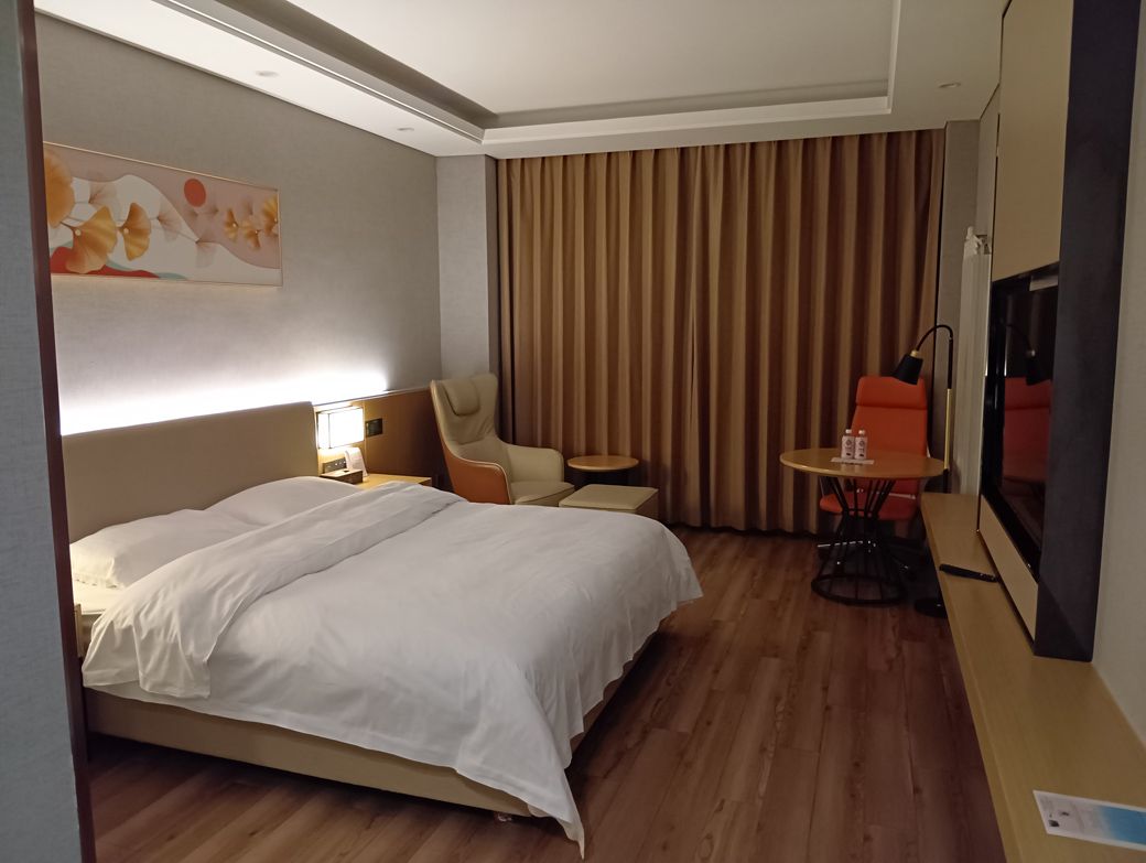 宿泊した5200円のホテル（筆者撮影）