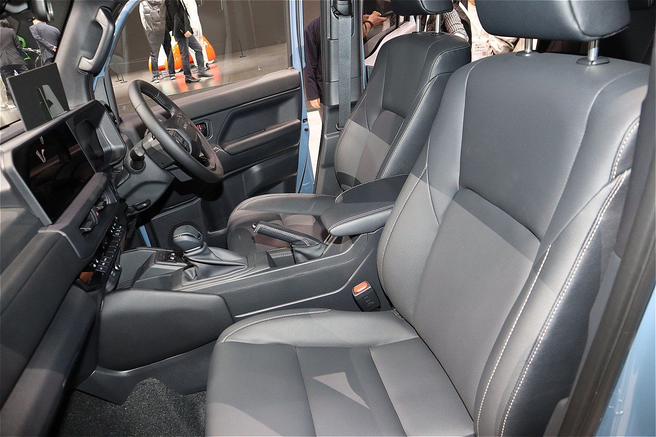 ジャパンモビリティショー2025に展示されていたトヨタ「ランドクルーザーFJ」（筆者撮影）