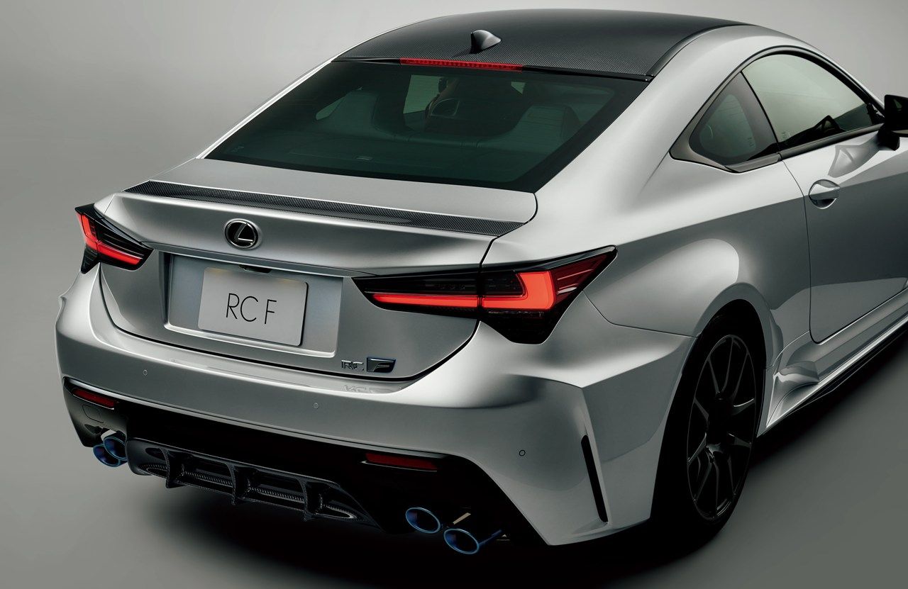 レクサスRC F“Final Edition”（写真：トヨタ自動車）