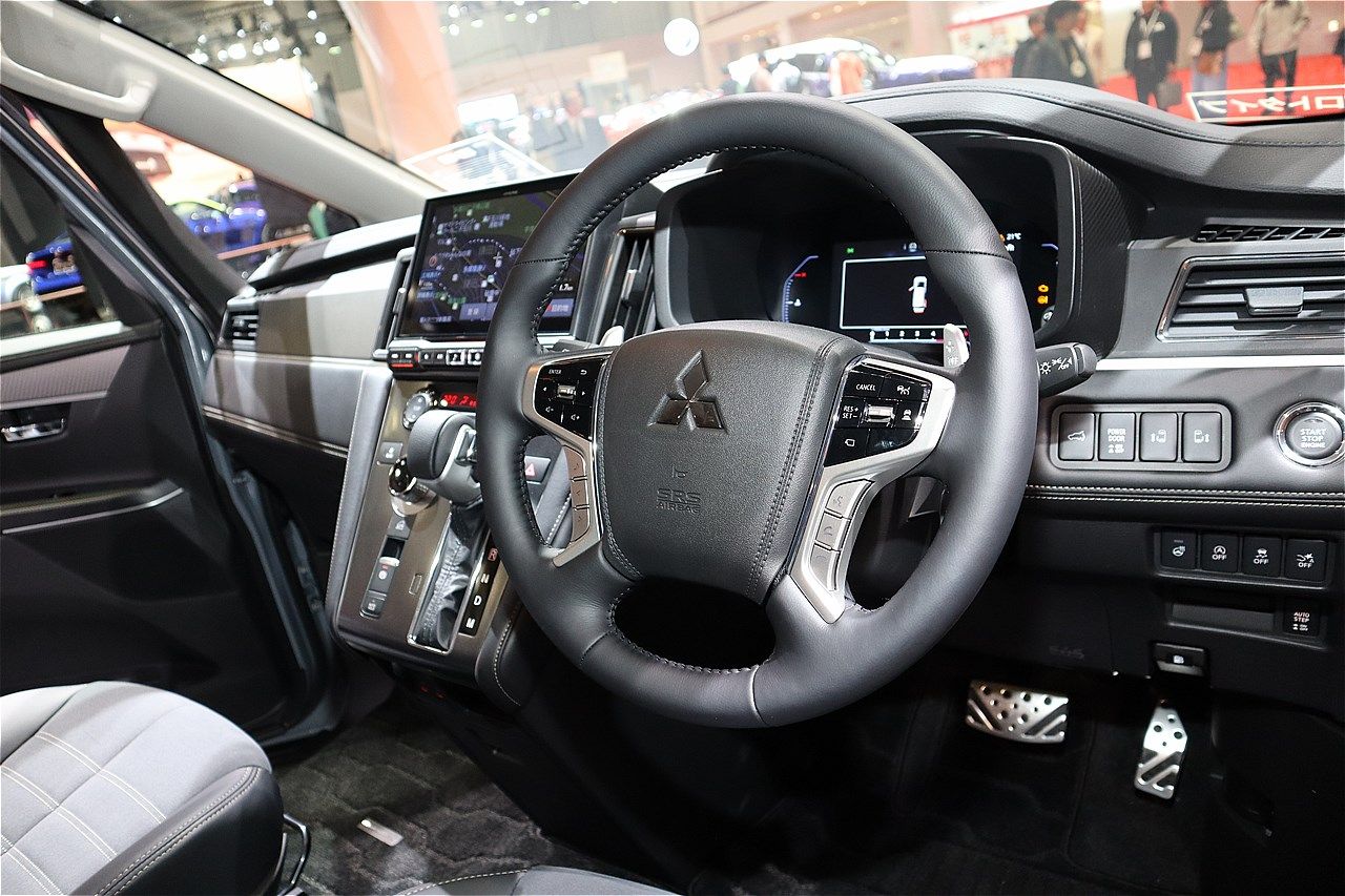 ジャパンモビリティショー2025に展示されていた三菱「デリカD:5」（筆者撮影）