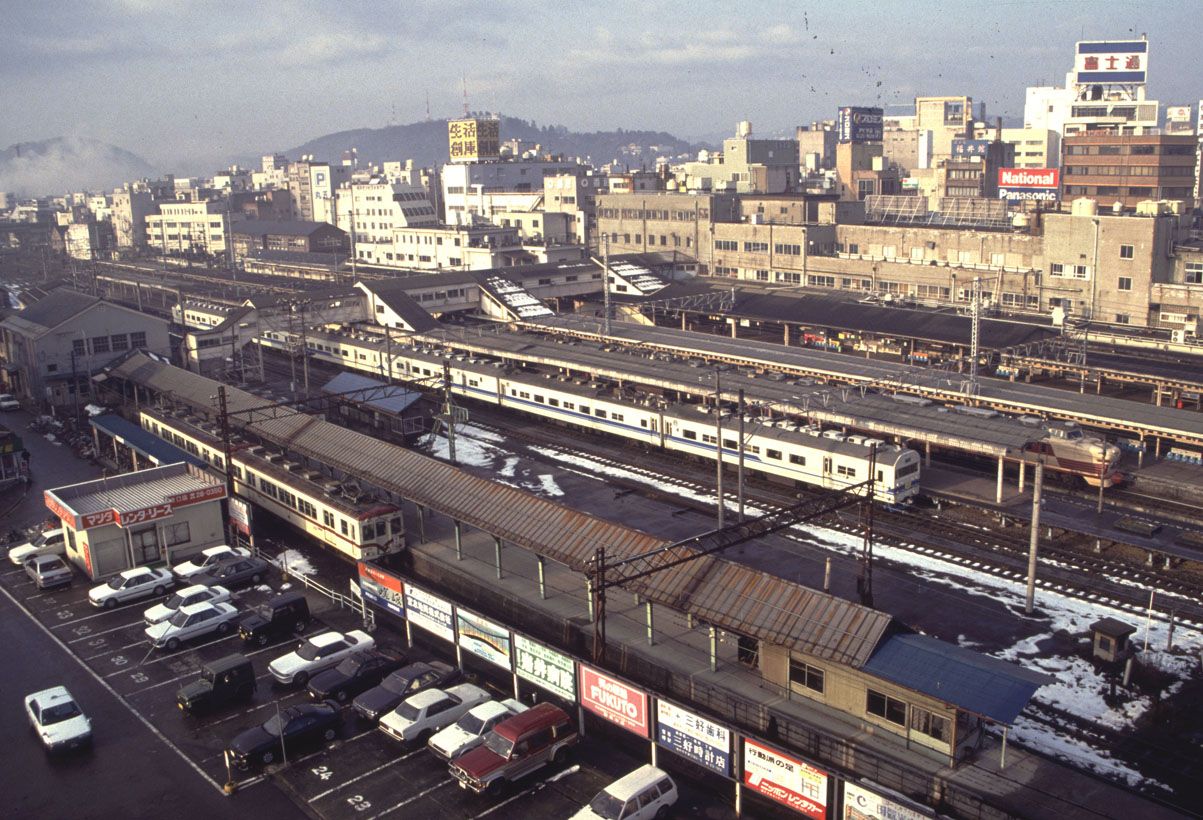 懐かしの旧国鉄福井駅 北陸本線 1986年12月（撮影：南正時）