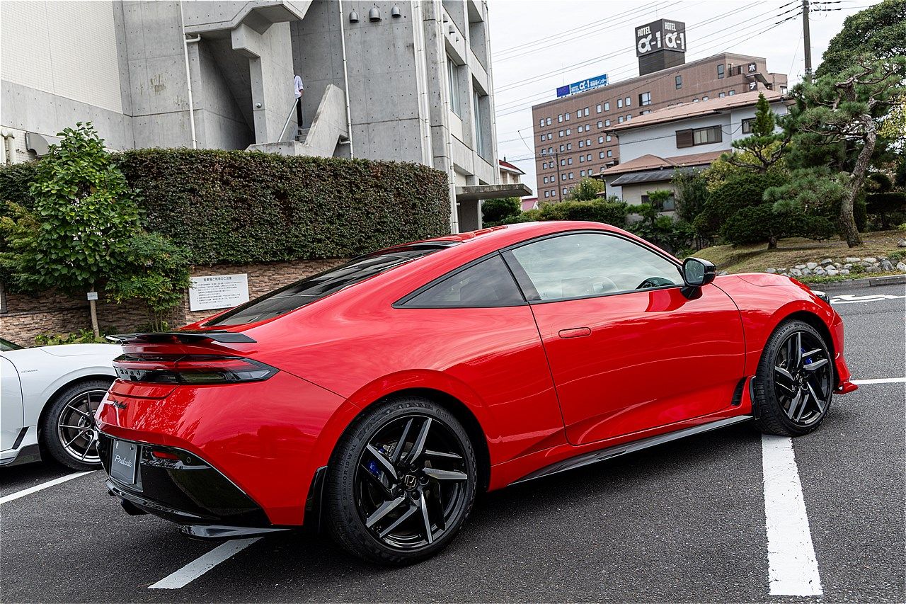 ホンダアクセスの純正アクセサリーを装着した新型「プレリュード」（写真：三木 宏章）