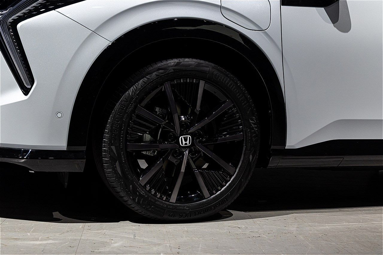 ホンダが2026年春発売を予定している新型BEV「インサイト」（写真：三木 宏章）