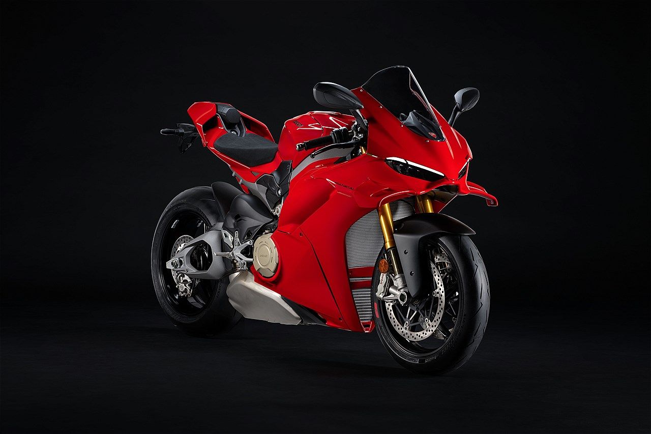 フラッグシップモデルとなる「パニガーレV4/S」の2025年モデル（写真：ドゥカティ）