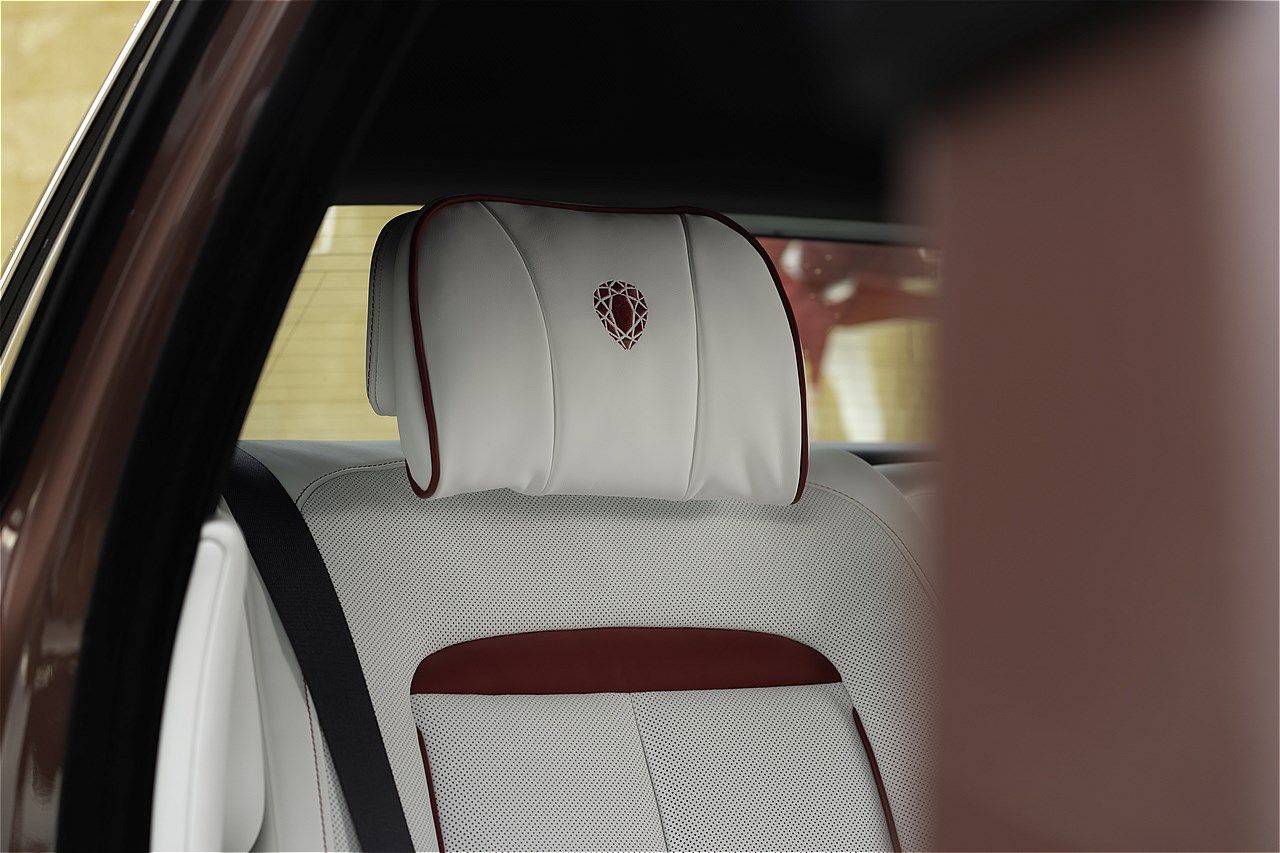 ロールス・ロイス「ゴースト・シリーズⅡ」のENDEAVOUR - Morganite（写真：Rolls-Royce Motor Cars）