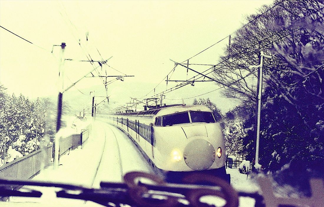 雪の関ケ原は神経がすり減る難所だ（写真提供：にわあつし）