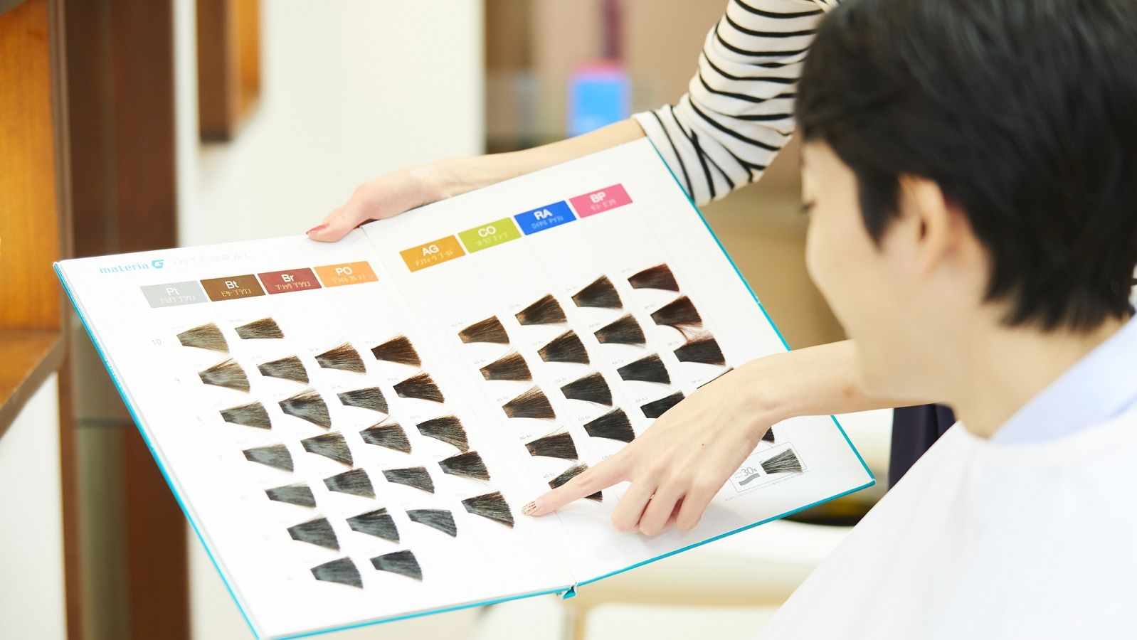 憧れはbts 髪色 にこだわる若者男子の本音 こっそり実践 アラサー男子の美容のススメ 東洋経済オンライン 経済ニュースの新基準