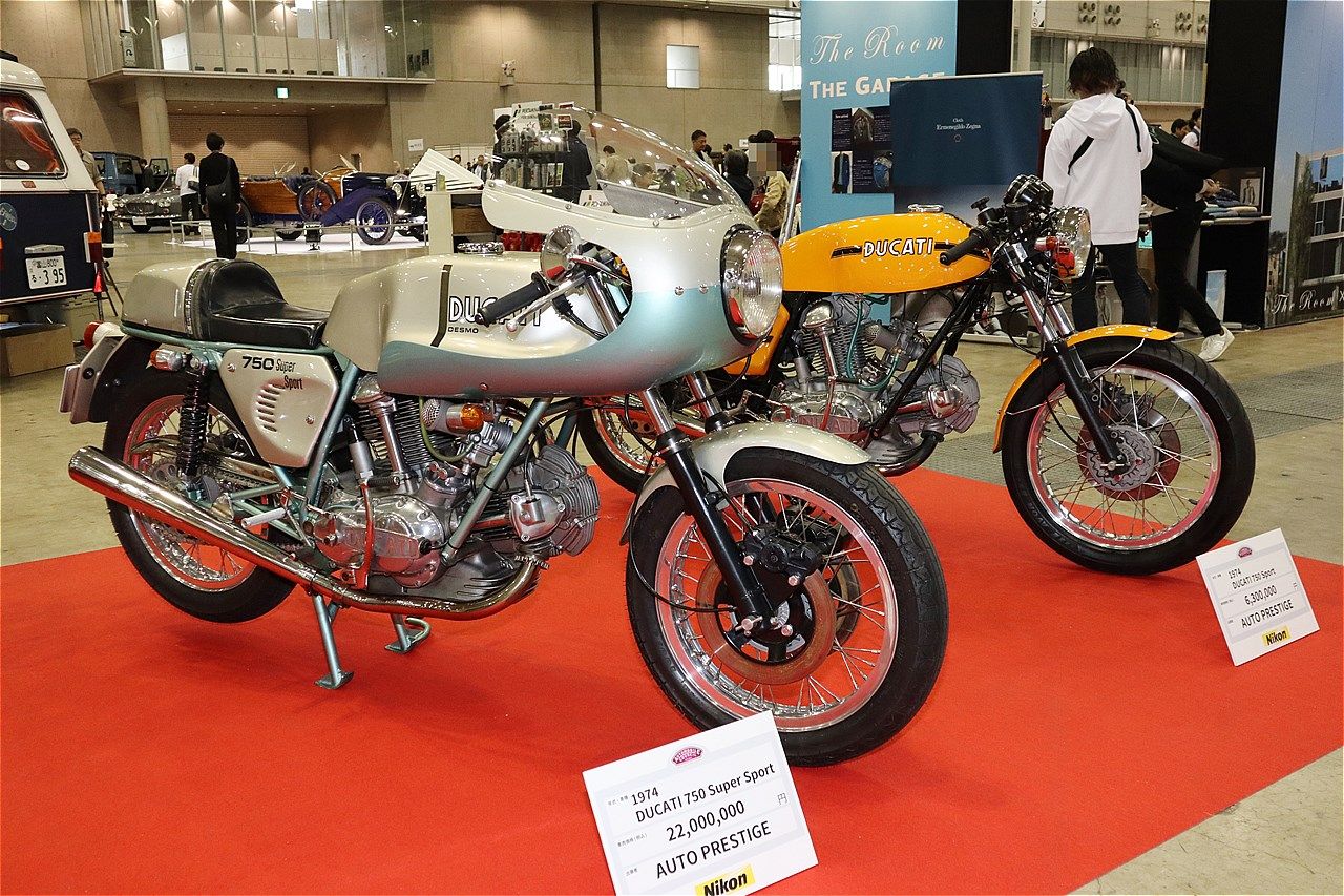 ドゥカティの1974年式「750スーパースポーツ」(筆者撮影)