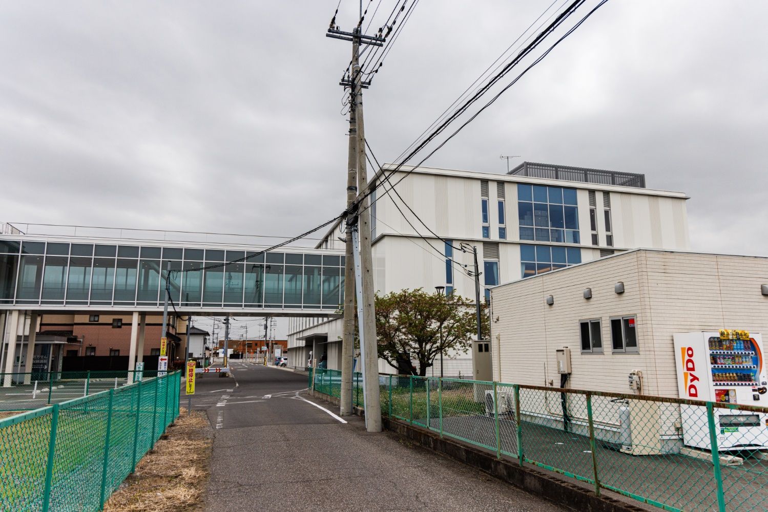 川俣駅東口